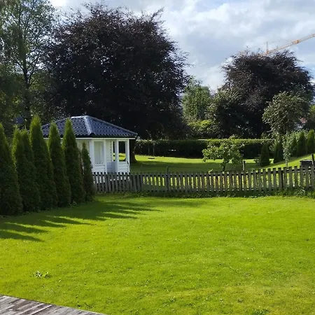 Kwatera prywatna Sentrum - Lindboen Gjesterom Førde