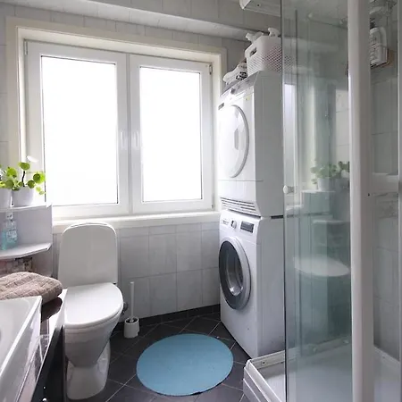 Kwatera prywatna Sentrum - Lindboen Gjesterom Førde